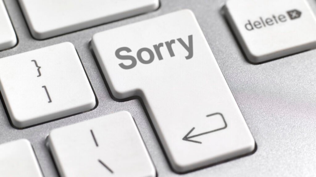 Screenshot of a keyboard saying "sorry"