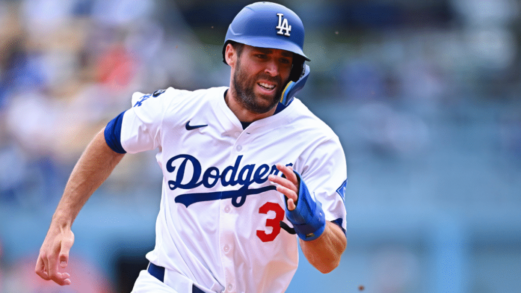 Dodgers cut veteran Chris Taylor in final season of utility man's four-year, $60 million contract
