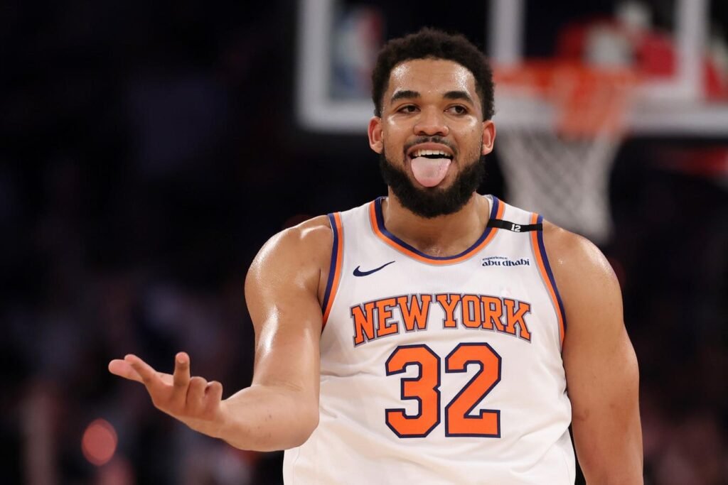 Knicks Defeat Celtics To Advance To First Conference Finals Since 2000