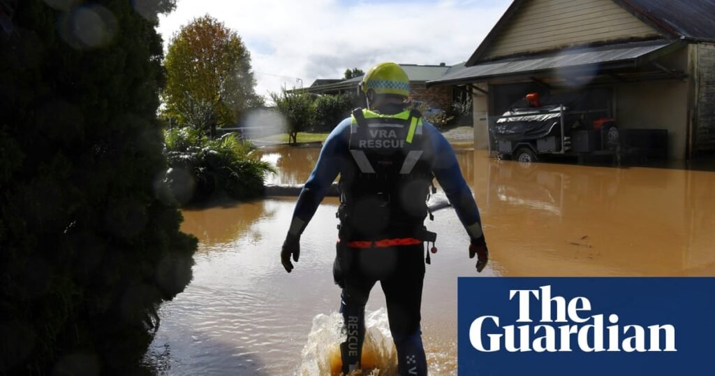 NSW floods: estimated 10,000 properties damaged after deadly flooding as communities face ‘significant’ clean up | New South Wales