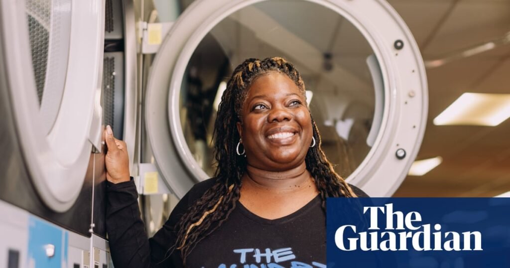 She earned $20 doing laundry for a friend. Now this entrepreneur washes 7,000lb a month | Maryland