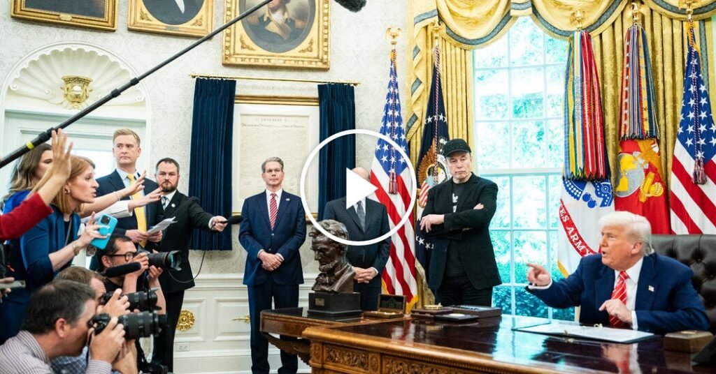 Trump Praises Elon Musk in Oval Office Farewell