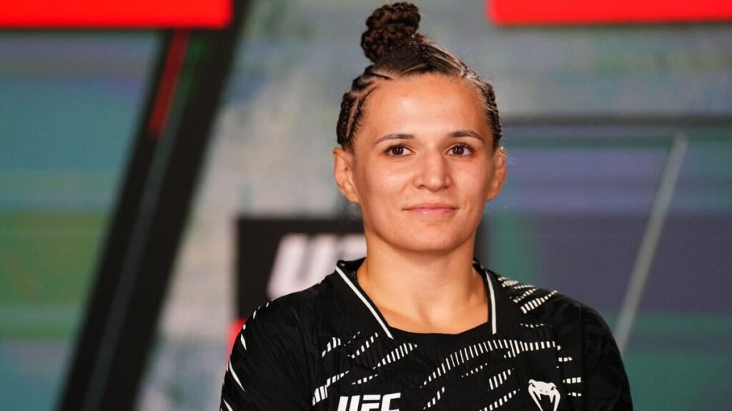 Erin Blanchfield rips Maycee Barber after UFC Fight Night cancellation: 'She needs to fix her life'
