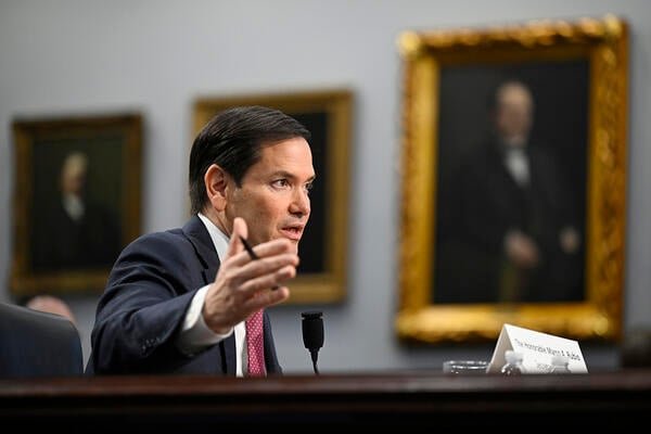 Fulbright Board Resigns En Masse Over Political Interference Fulbright Board Resigns En Masse Over Political Interference