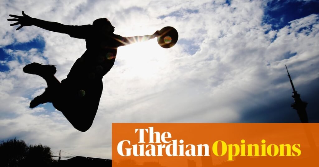 I vowed to never exercise again. Then along came Ultimate Frisbee | Lucinda Price