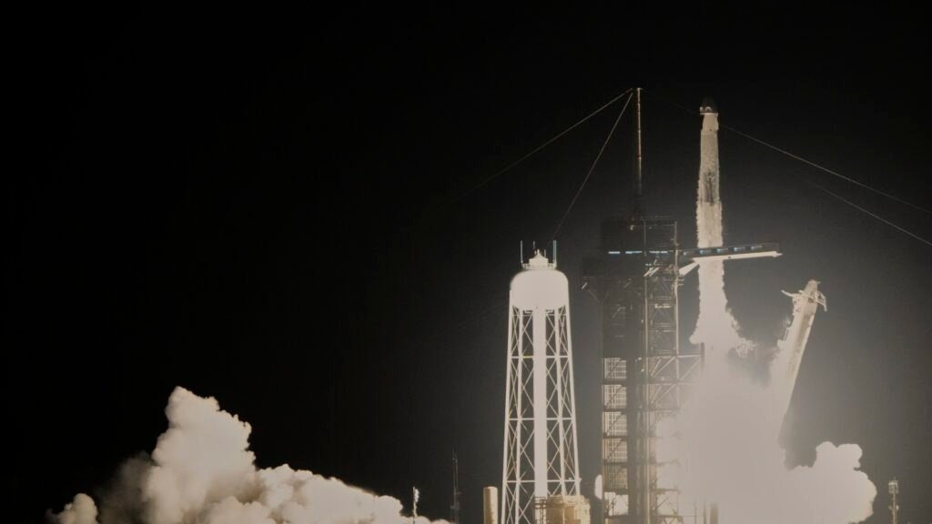 SpaceX launches 4 people to ISS on Axiom Space Ax-4 mission : NPR