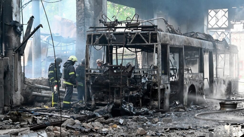 Trump promised peace in Ukraine within a day. Here’s what actually happened : NPR Trump promised peace in Ukraine within a day. Here's what actually happened : NPR