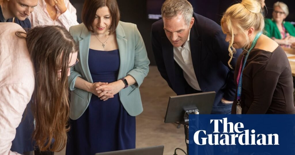 UK ministers delay AI regulation amid plans for more ‘comprehensive’ bill | Artificial intelligence (AI)