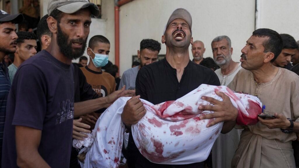 59 Palestinians in Gaza are killed by Israeli airstrikes or shot dead while seeking aid : NPR