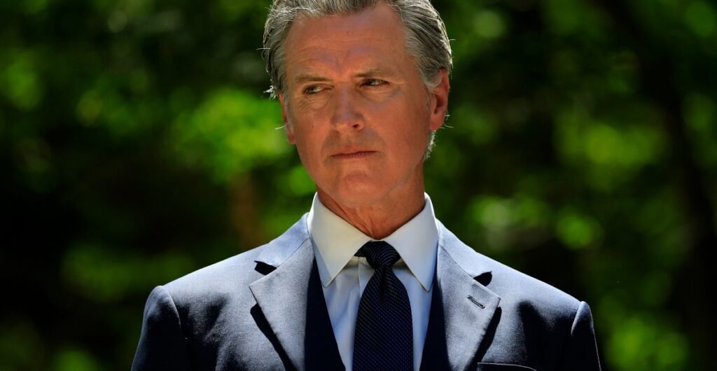 6 questions about California and Texas’s dueling redistricting schemes