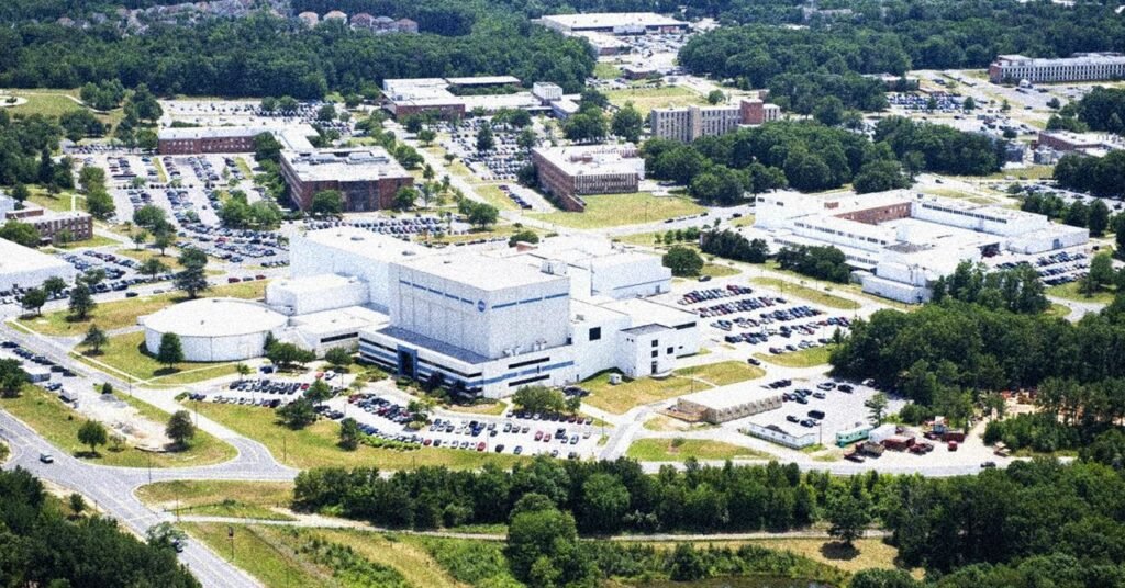 A Top NASA Official Is Among Thousands of Staff Leaving the Agency