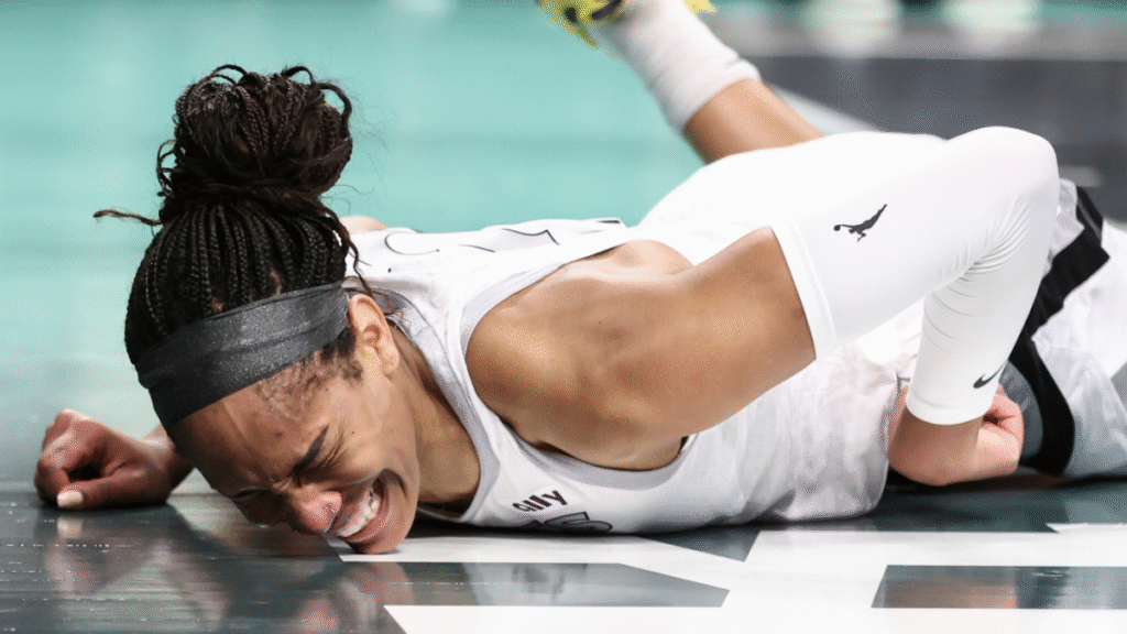 A’ja Wilson injury: Aces star, three-time WNBA MVP undergoes MRI on wrist after awkward fall vs. Liberty A'ja Wilson injury: Aces star, three-time WNBA MVP undergoes MRI on wrist after awkward fall vs. Liberty