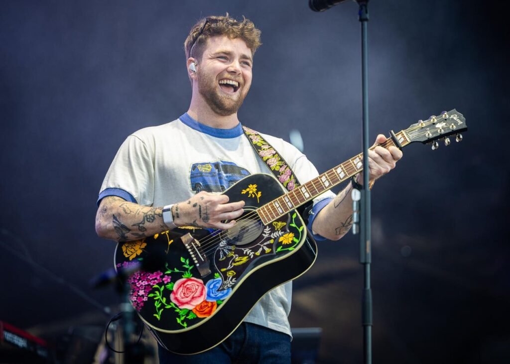 Alex Warren Rockets Into The Top 10 With An Unusual Strategy