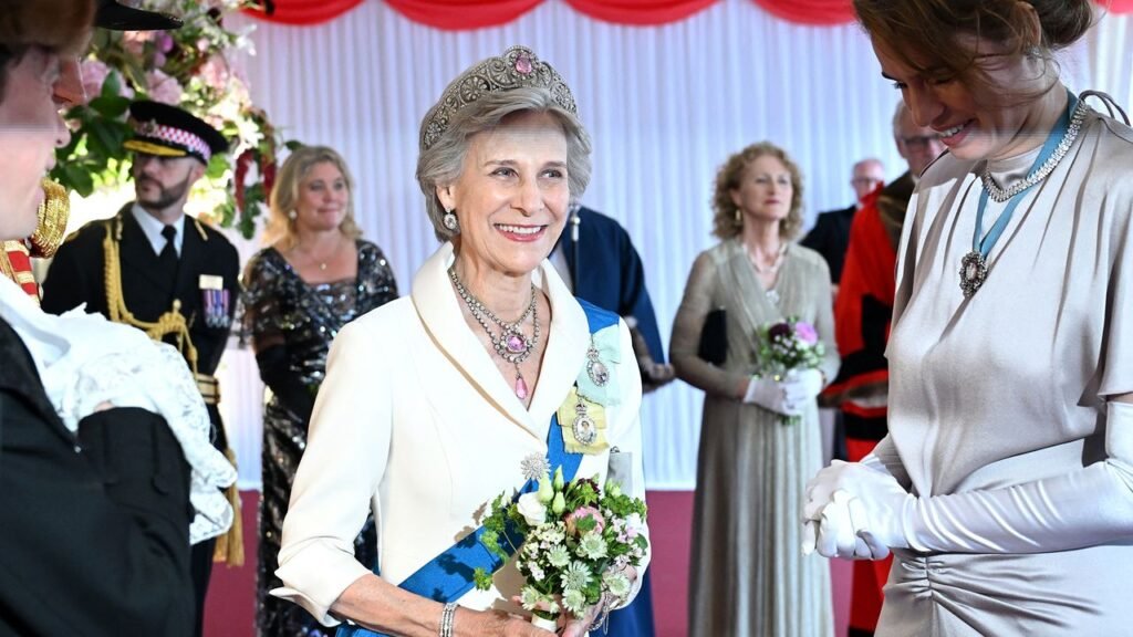 Birgitte, Duchess of Gloucester, Glitters in Queen Mary's Honeysuckle Tiara