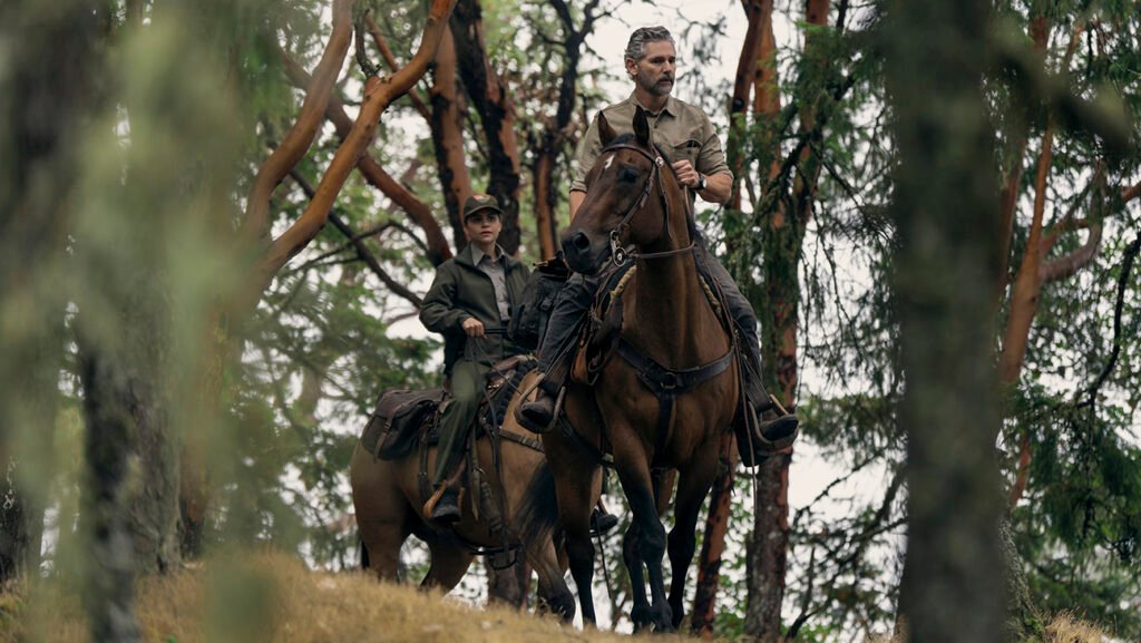 Eric Bana in Uneven but Promising Netflix Mystery (L to R) Lily Santiago as Naya Vasquez, Eric Bana as Kyle Turner in episode 101 of Untamed.