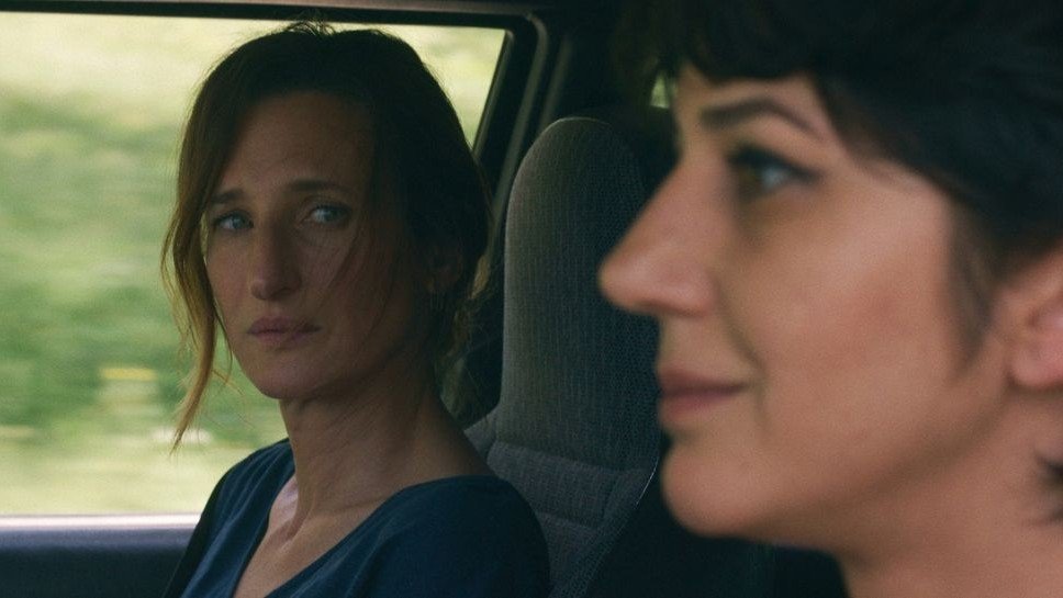 ‘In the Land of Arto’ Film Clip With Camille Cottin, Zar Amir Ebrahimi 'In the Land of Arto' film still