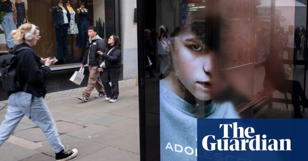 Secondary schools in England to tackle ‘incel’ culture and teach positive role models | Relationships and sex education