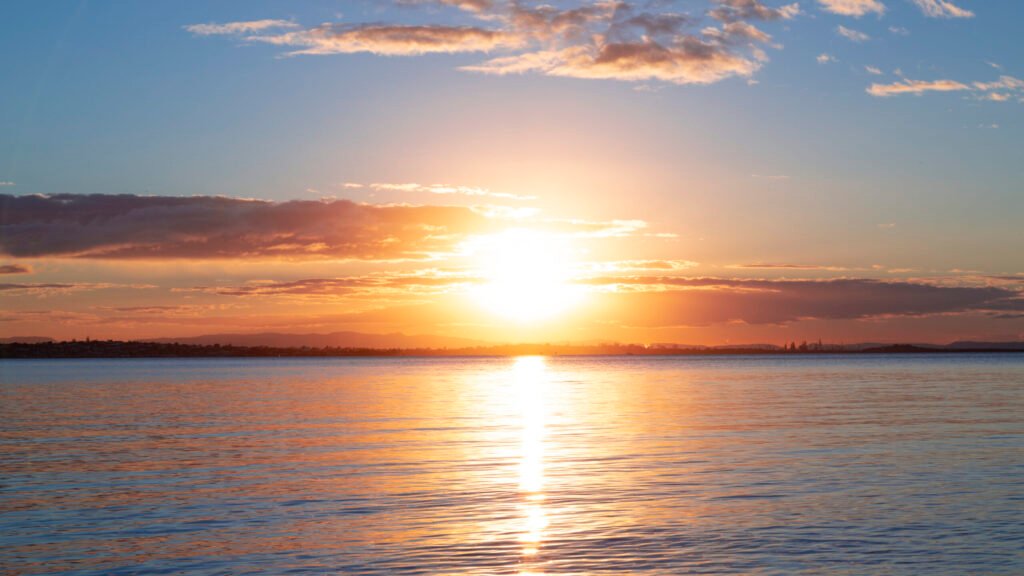 This aerogel and some sun could make saltwater drinkable