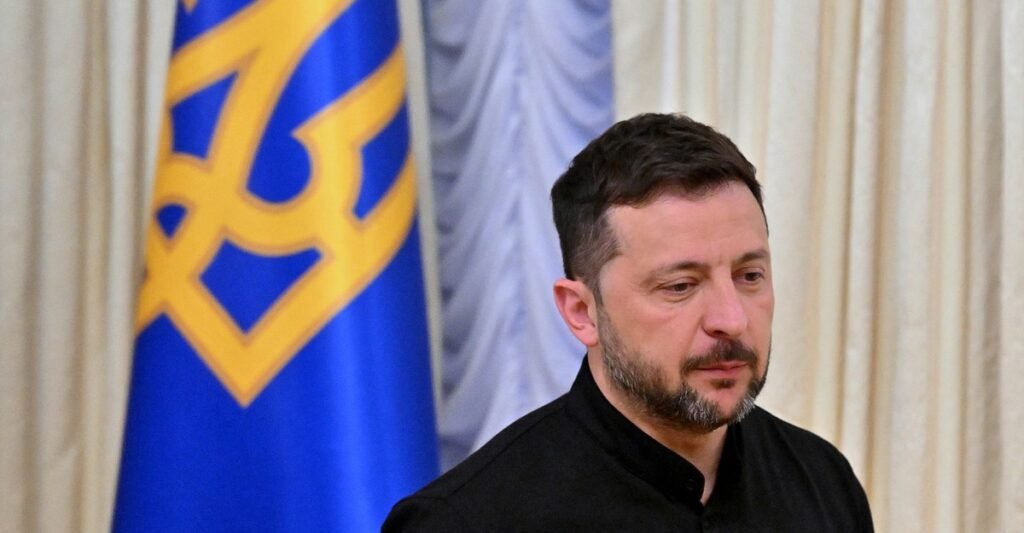 Trump Is Stringing Ukraine Along