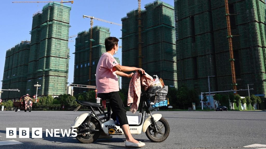 Chinese property giant delisted after spectacular fall Chinese property giant delisted after spectacular fall