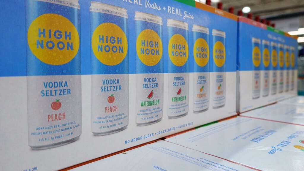 An image of a lineup of High Noon vodka seltzer drinks (gettyimages-2210615315)