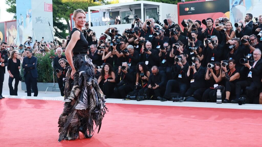 In Venice, Margiela Goes All In on Splashy Celebrity Style