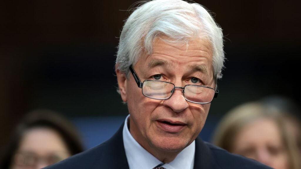 Jamie Dimon Says “We’ll See” on Mamdani (as Fellow Finance Titans Lose Their Minds)