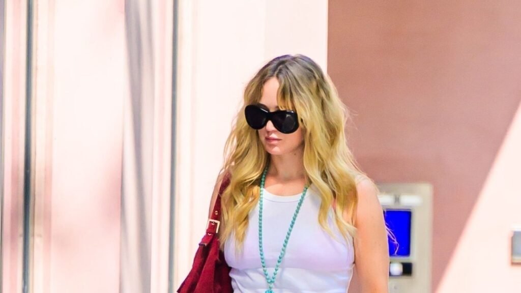 Jennifer Lawrence Nails Summer-In-The-City Sheer Style