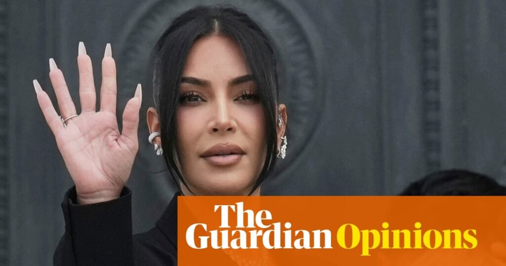 Kim Kardashian is ready to squeeze your face | Arwa Mahdawi