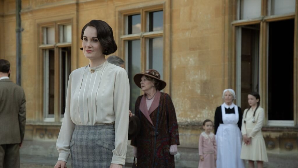 Michelle Dockery Bids Farewell to ‘Downton Abbey’: "It Feels Like it’s Come to its Natural Ending”