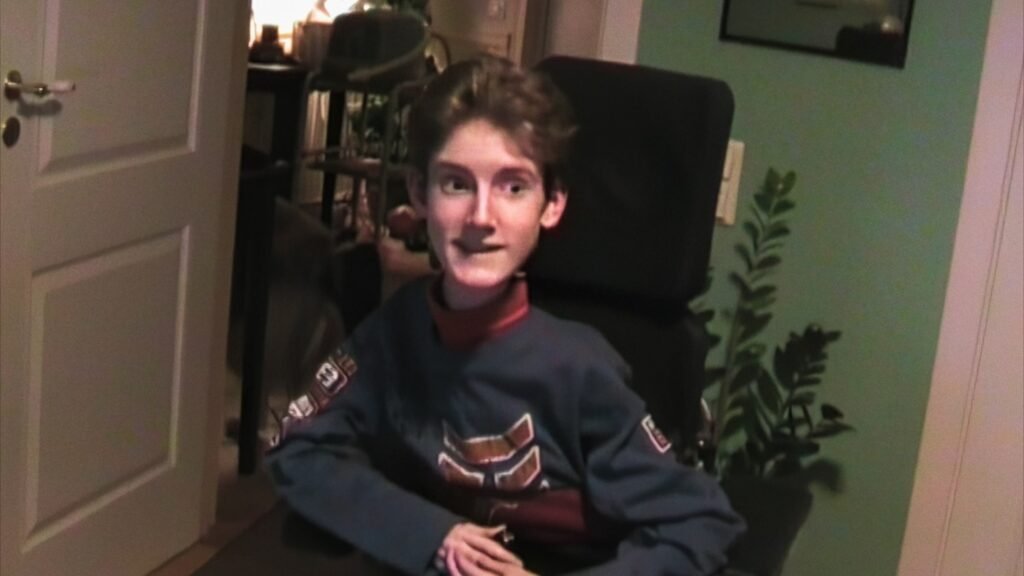 Netflix Tells Disabled Gamer's Story