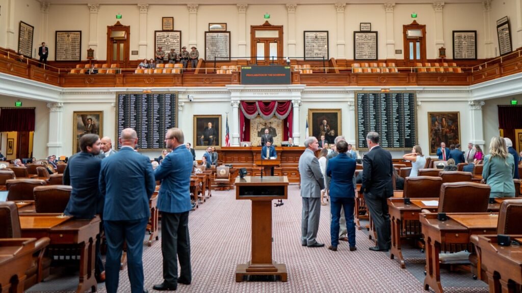 Texas Democrats end two-week walkout over redistricting : NPR Texas Democrats end two-week walkout over redistricting : NPR