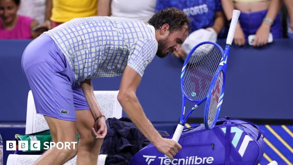 England women lift trophy