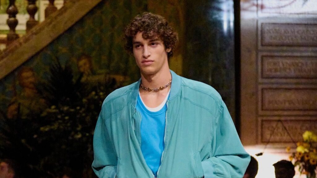 Am I a Versace Guy Now?