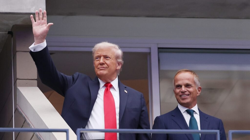 Carlos Alcaraz wins his 2nd U.S. Open at match delayed by Trump's attendance : NPR