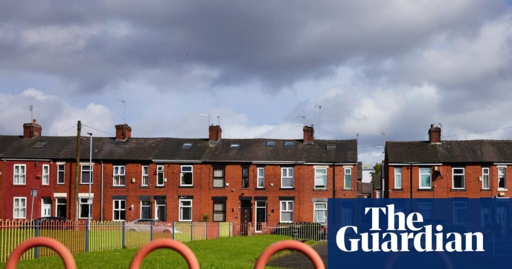 English councils pay private landlords millions in incentives to house homeless families | Homelessness English councils pay private landlords millions in incentives to house homeless families | Homelessness