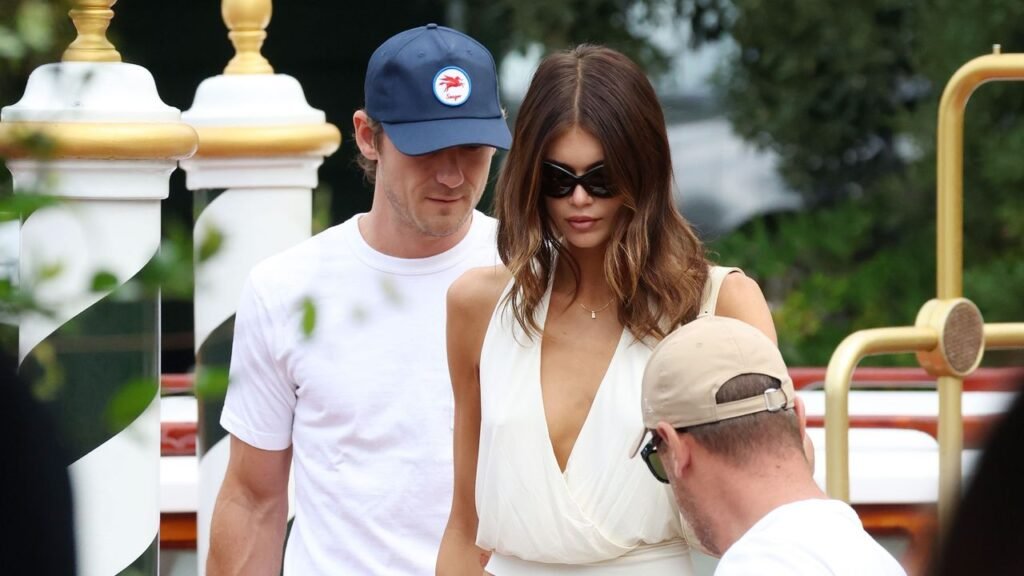 Kaia Gerber and Lewis Pullman Are Fashion’s New It Couple