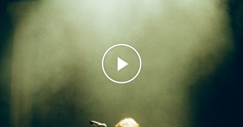 Lucy Dacus Marries Couples During Music Set