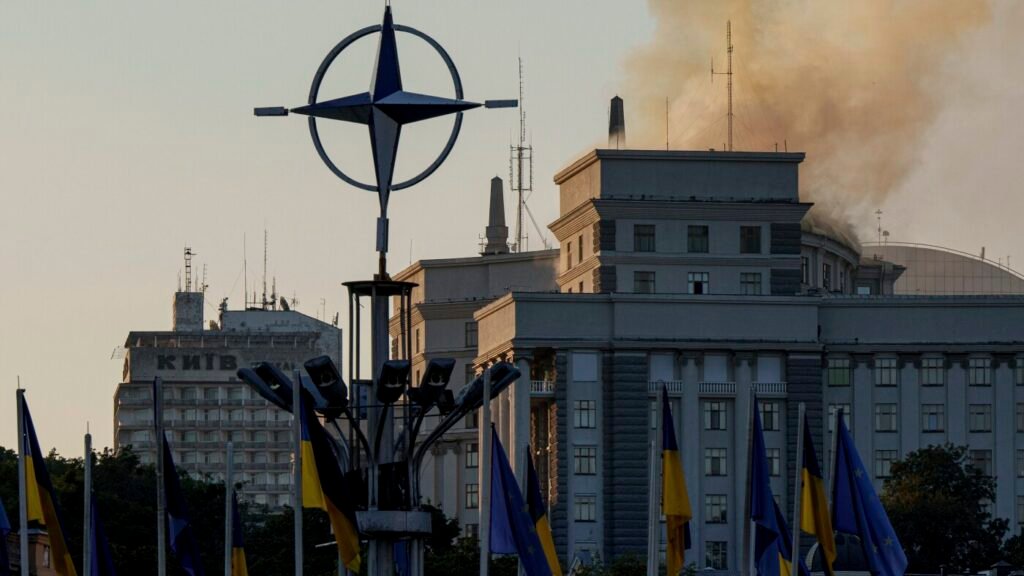 Russia assaults Ukraine with over 800 drones and decoys, the largest such attack in the war : NPR