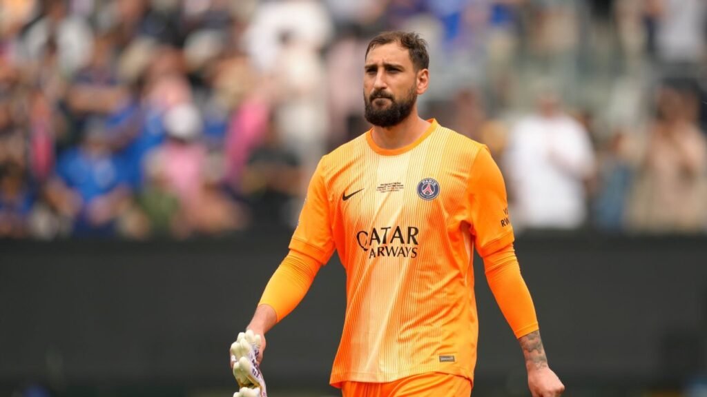 Sources: Manchester City signing Donnarumma; Ederson departs