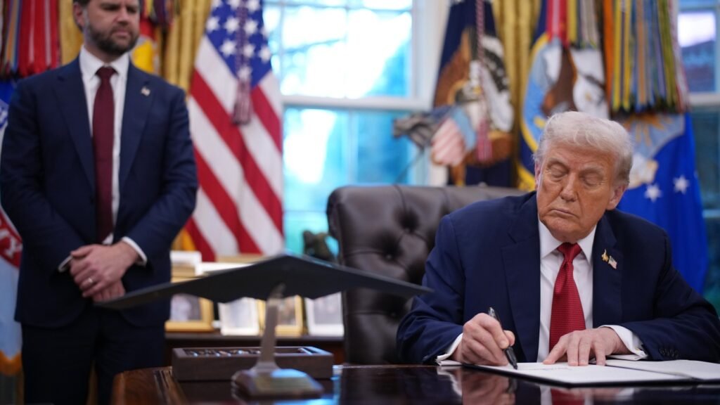 Trump’s TikTok deal terms called a ‘shake-down ’ by experts : NPR