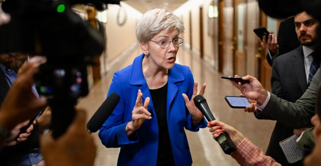 Government shutdown: Elizabeth Warren explains the Democratic strategy