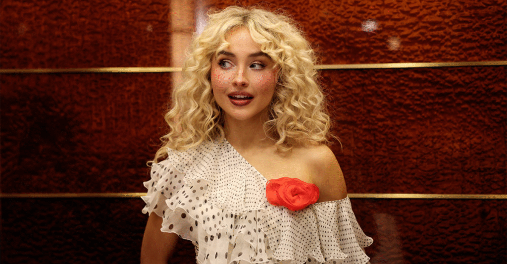 On ‘SNL,’ Sabrina Carpenter Knew What She Was Doing